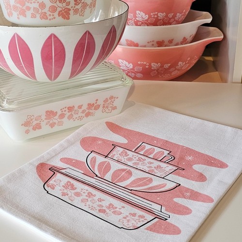 Pyrex kitchen towel pink - pyrex,