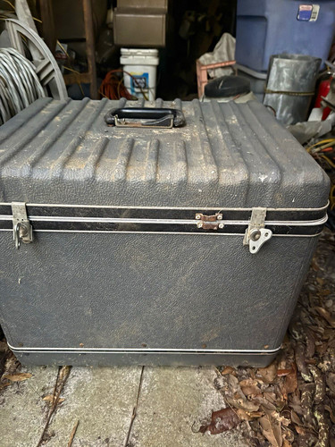 Large gray metal - large,